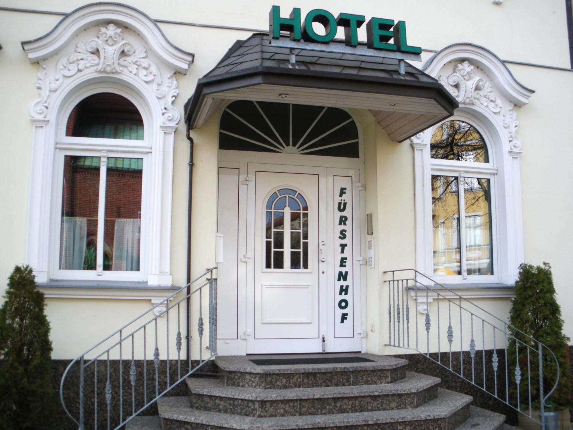 Hotel Fuerstenhof Rathenow Exterior photo